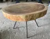 Artikelbild 5 des Artikels “Niedriger Naturholztisch rund aus Suar mit Metallbeinen Spider. 96cm Länge, 94cm Breite, 60cm Höhe. Tischplatte 10cm dick. “